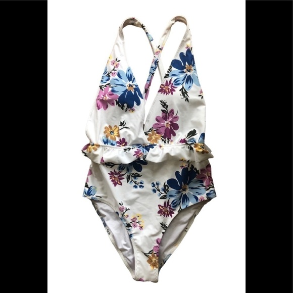 Cupshe Romantic White Floral Ruffle 1PC Swimsuit Criss Cross Back Size M - Picture 2 of 6